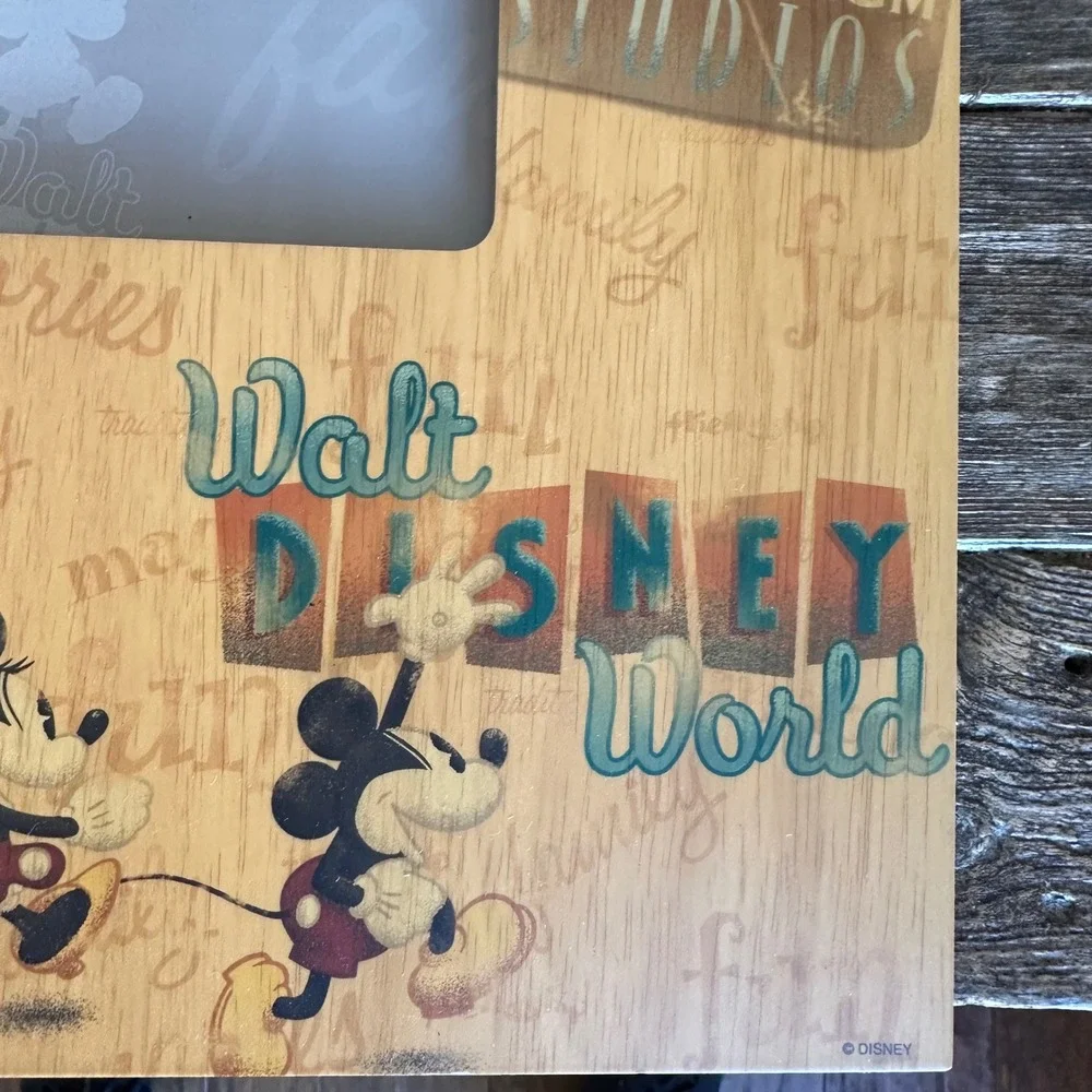 Walt‎ Disney World Photo Frame Wood MCM Epcot Magic Kingdom Animal MGM Studios